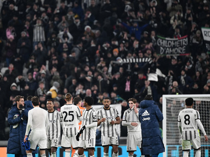 dieci-punti-in-meno-per-la-juve.-champions-appesa-a-un-filo