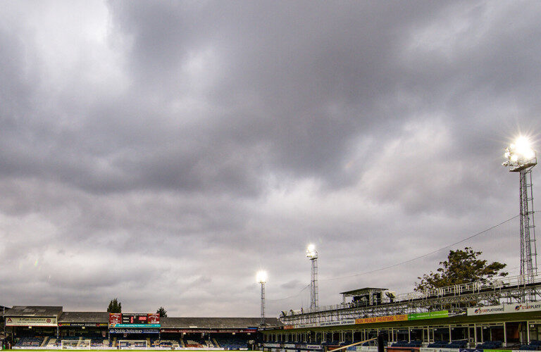 il-volo-‘vintage’-del-luton-town-in-premier-league- - - - - 