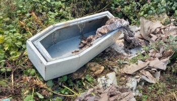 giallo-a-catania,-piccola-bara-bianca-trovata-sul-ciglio-della-strada