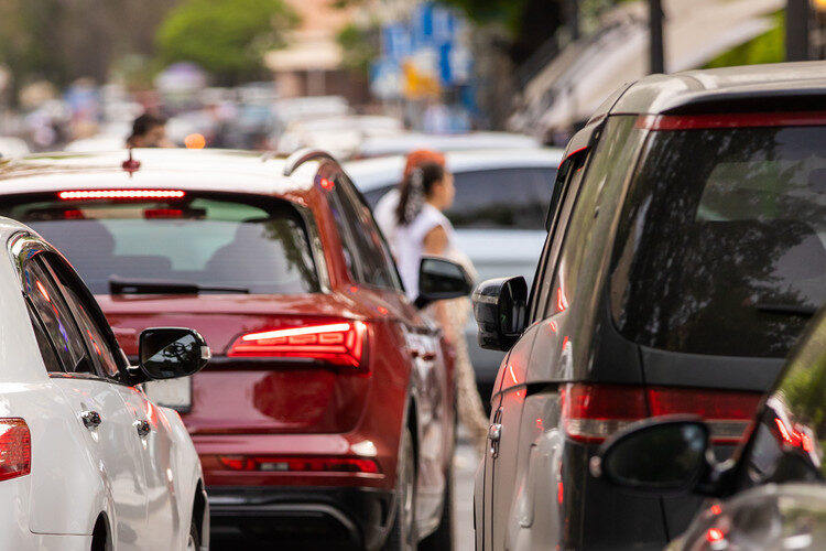 gli-italiani-perdono-35-ore-all’anno-negli-ingorghi-stradali