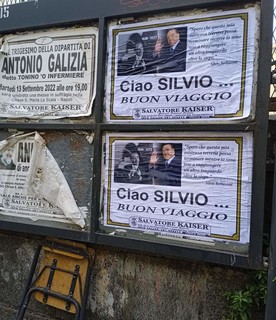 i-primi-manifesti-di-lutto-a-napoli.-come-nella-livella-di-toto