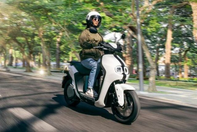 yamaha-neo’s,-fino-a-68-chilometri-di-autonomia-puramente-elettrica