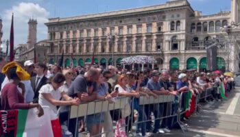 funerali-berlusconi,-gli-applausi-della-folla-all’omelia-di-delpini