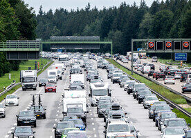 per-ridurre-lo-smog-si-andra-piu-lenti-in-autostrada