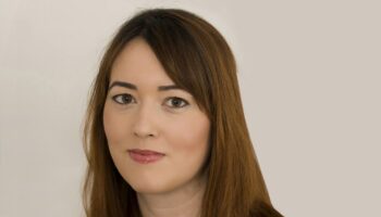 premio-ischia,-a-julia-buckley-il-premio-fs-per-il-travel-journalism