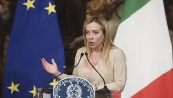 italia-francia,-meloni-“interessi-comuni,-dobbiamo-dialogare”