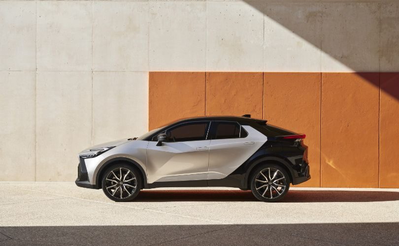 nuovo-toyota-c-hr,-il-“super-coupe”-ancora-piu-performante
