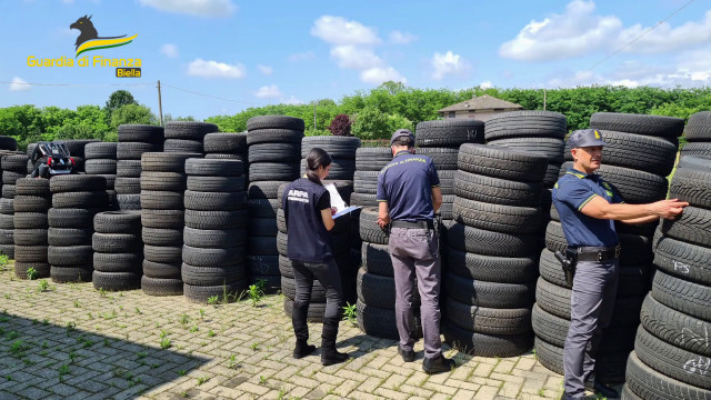 biella,-scoperta-maxi-discarica-di-pneumatici-abbandonati