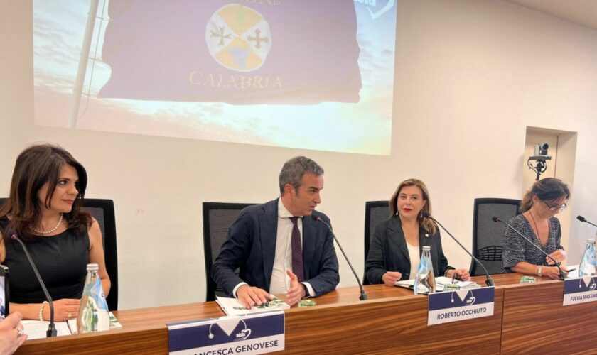 occhiuto-“impegnati-a-costruire-una-nuova-sanita-in-calabria”