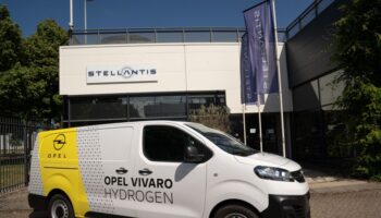 opel,-fornitura-per-16-vivaro-e-hydrogen-nei-paesi-bassi