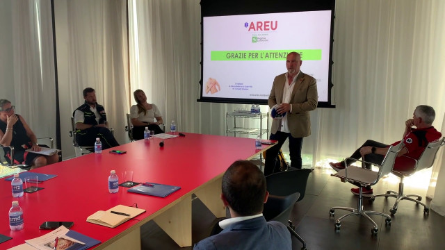 arresto-cardiaco-epidemia-silenziosa,-il-fattore-tempo-e-la-chiave