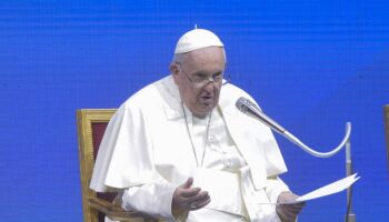 papa-“grazie-a-lampedusa-per-l’impegno-a-favore-dei-migranti”