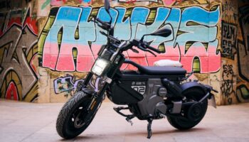 nuovo-bmw-ce-02,-eparkourer-per-una-mobilita-tutta-nuova