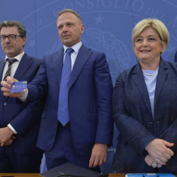 al-via-la-card-per-le-famiglie-in-difficolta,-500-milioni-per-il-2023