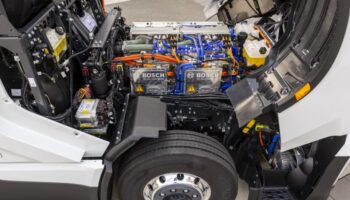 bosch-avvia-produzione-del-fuel-cell-power-module-a-idrogeno