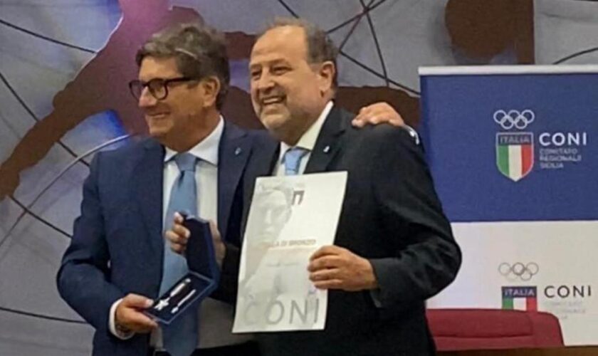 stella-al-merito-sportivo-per-rosario-argento