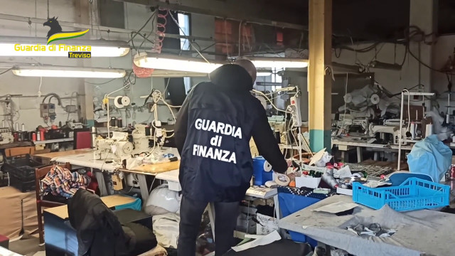 sequestrati-nel-trevigiano-due-laboratori-tessili