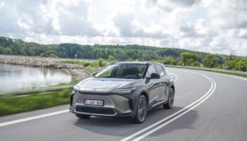 al-via-gli-ordini-del-nuovo-toyota-bz4x-100%-elettrico