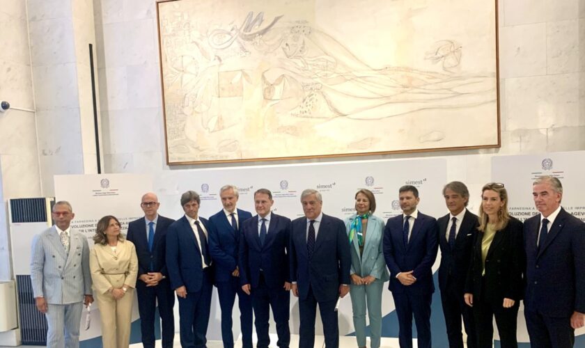 simest-farnesina,-4-miliardi-per-la-crescita-delle-imprese-all’estero
