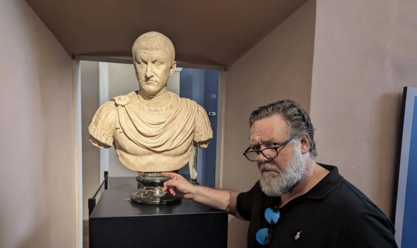 russell-crowe-in-visita-agli-uffizi-“una-mattinata-splendida”