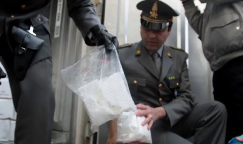 nave-con-5.3-tonnellate-di-cocaina-nel-mare-di-sicilia,-5-arresti