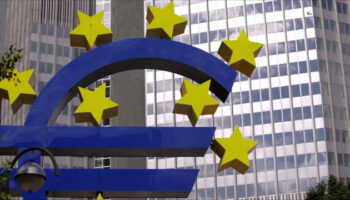 la-bce-alza-i-tassi-di-un-quarto-di-punto