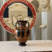 recuperata-un’anfora-attica,-venturini-“arricchira-il-patrimonio-archeologico”