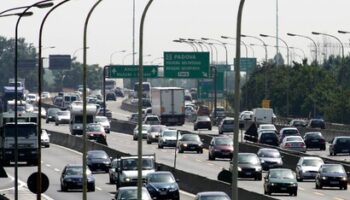 primo-weekend-di-esodo-estivo,-bollino-rosso-su-strade-e-autostrade