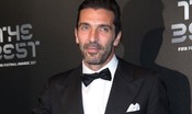 gianluigi-buffon-appende-i-guanti-al-chiodo.-addio-al-calcio