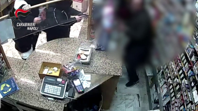 27-rapine-ai-danni-di-commercianti,-quattro-arresti-in-campania