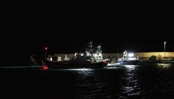 immigrazione,-2-morti-e-32-dispersi-al-largo-di-lampedusa