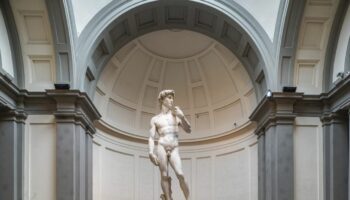 galleria-accademia-di-firenze-ricorda-150^-arrivo-david-di-michelangelo