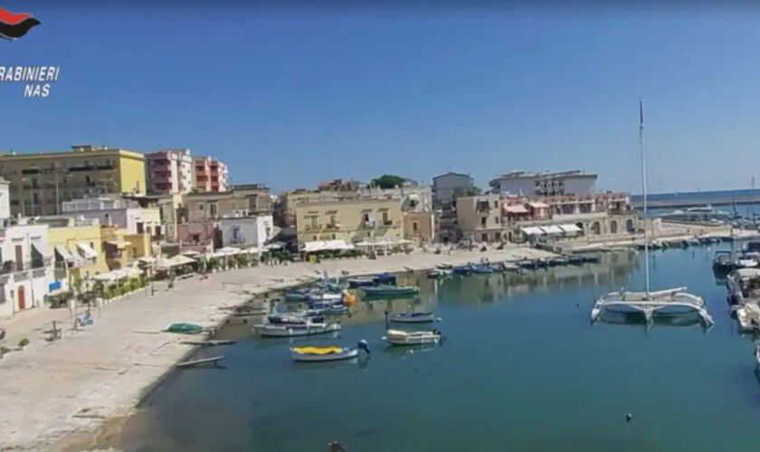 i-nas-mettono-i-sigilli-a-20-stabilimenti-balneari-abusivi