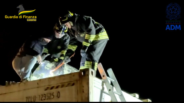 sequestrati-50-chili-di-cocaina-in-un-container-a-livorno,-un-arresto
