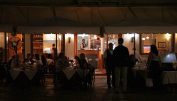 nel-turismo-crescono-gli-occupati-ma-non-sono-abbastanza-qualificati