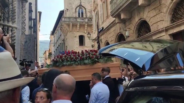 ascoli-tributa-l’ultimo-saluto-a-carlo-mazzone