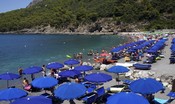 chiazze-gialle-nel-mare-di-maratea,-allarme-tra-i-bagnanti