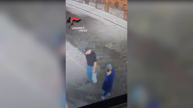 imbrattatori-corridoio-vasariano-individuati-con-la-videosorveglianza