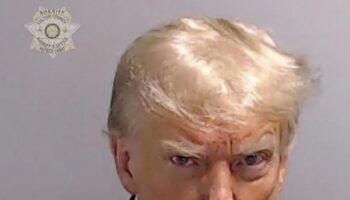 trump-in-carcere-ad-atlanta-e-rilasciato-su-cauzione