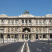 legittimo-licenziare-chi-fa-allusioni-sessuali-alla-collega 