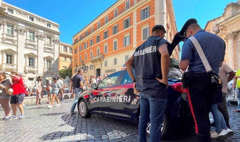 turisti-nel-bersaglio-dei-borseggiatori,-nove-arresti-a-roma