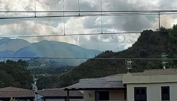 ancora-incendi-a-campofelice-di-roccella,-ripreso-focolaio