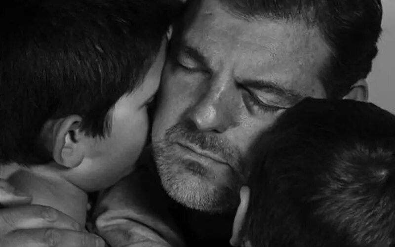 a-venezia-il-docufilm-“stato-di-grazia”-con-lorenzo-flaherty