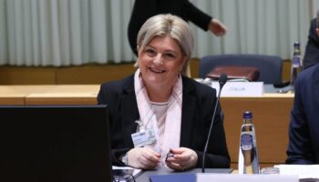 lavoro,-calderone-“nuovo-portale-ha-gia-decine-di-migliaia-di-offerte”