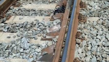 muore-travolto-sui-binari-mentre-guarda-i-fuochi-d’artificio