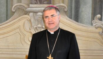 arcivescovo-di-palermo-“chi-stupra-o-appicca-roghi-violenta-santa-rosalia”