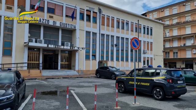 truffa-sul-“bonus-facciate”,-31-indagati-e-sequestri-per-52-milioni