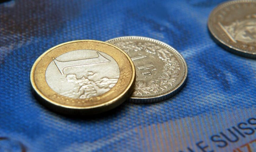 borsa,-piazza-affari-apre-in-calo,-ftse-mib-a-0,45