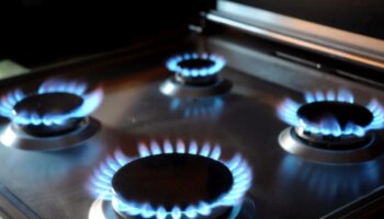 gas,-bolletta-+2,3%-per-i-consumi-di-agosto