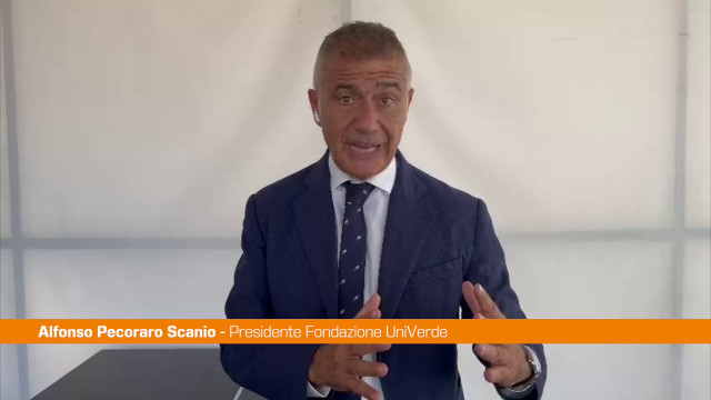 pecoraro-scanio-“pomodoro-e-pizzaunesco-al-pizzavillage-a-milano”